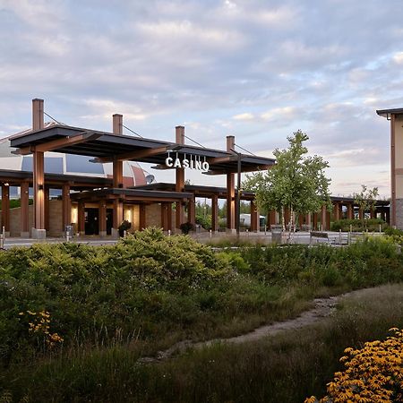 Great Blue Heron Hotel Port Perry Εξωτερικό φωτογραφία
