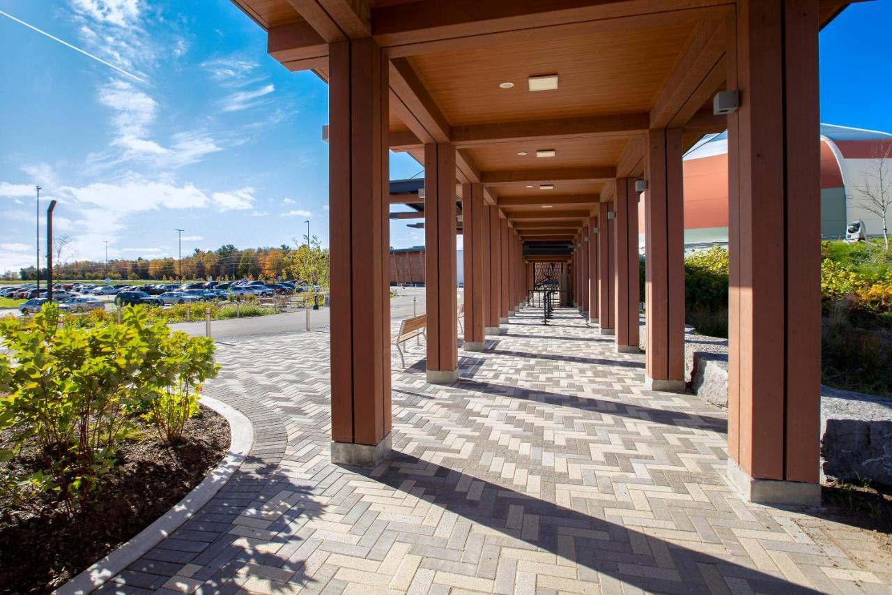 Great Blue Heron Hotel Port Perry Εξωτερικό φωτογραφία